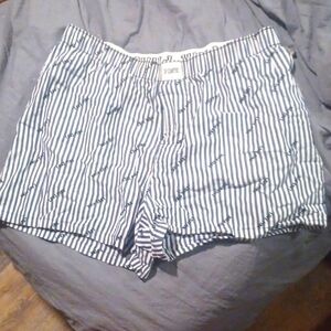 Pink boxer shorts size Medium